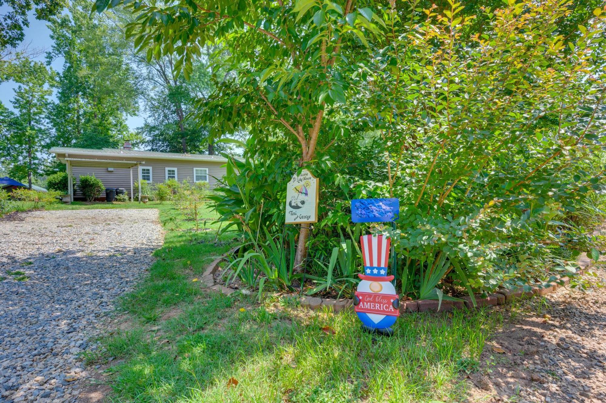 Eatonton Lake Sinclair Crooked Creek Cottage With Fire Pit! מראה חיצוני תמונה